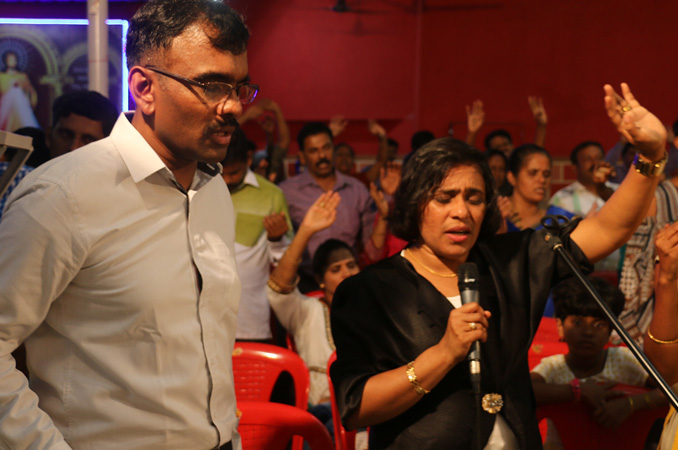 Praise report of Night Vigil held by Grace Ministry at Prayer center in Mangalore here on Oct 7, 2017. Hundreds flocked into the Night Vigil and received instant Healing, Deliverance, and Transformation.